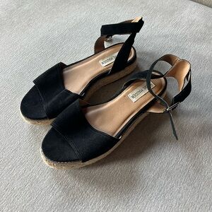 Steve Madden Platform Sandals